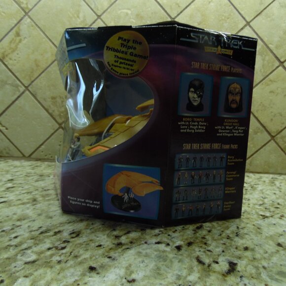 STAR TREK STRIKE FORCE FERENGI MARAUDER - Picture 2 of 7